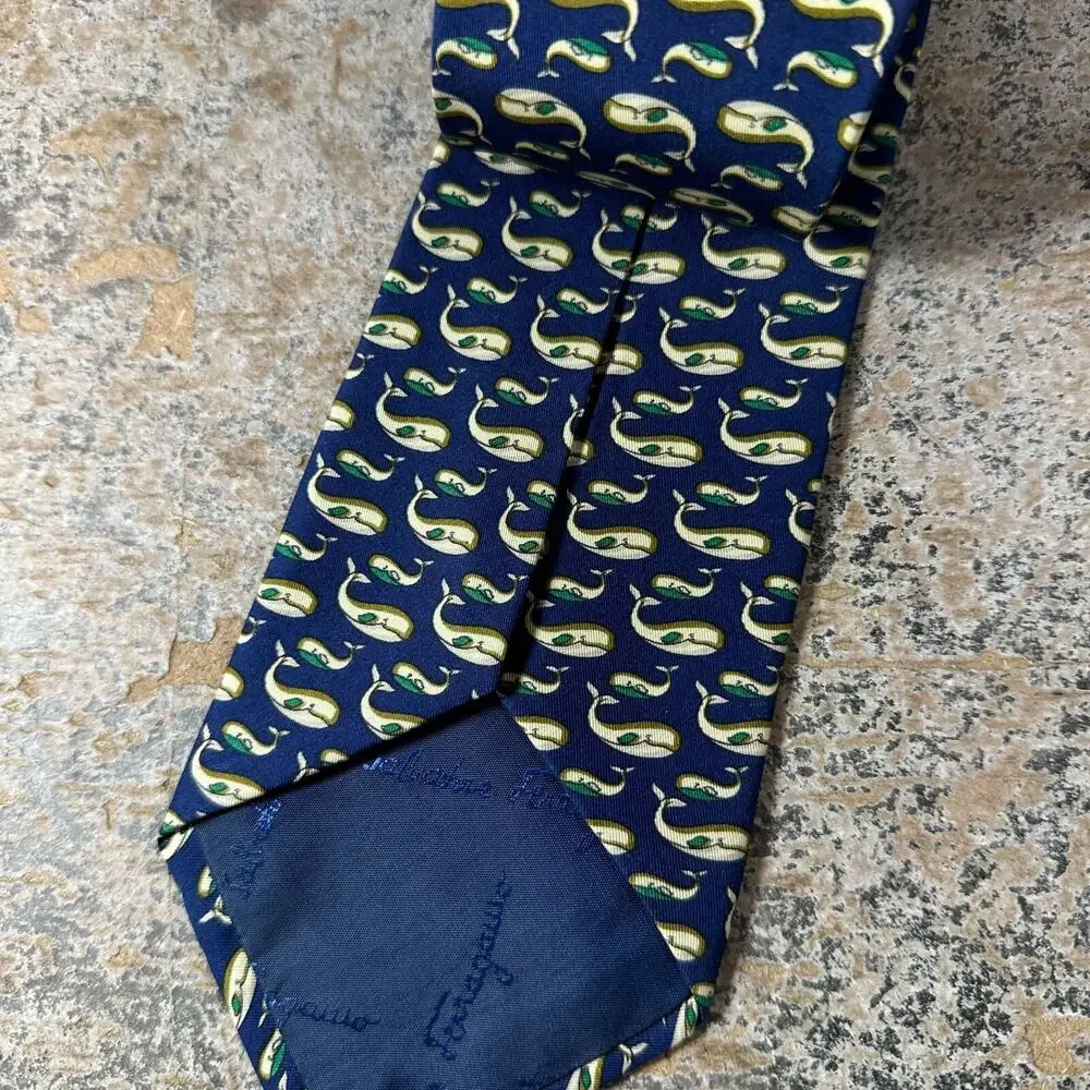 Salvatore‎ Ferragamo Whale Classic Width Silk Tie